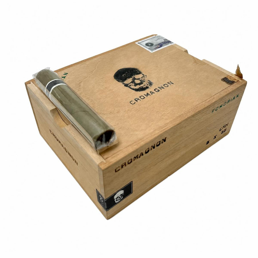 RoMa Craft CroMagnon Fomorian LE Robusto AI product photo