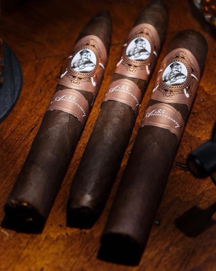 Gurkha 35th Anniversary Sampler