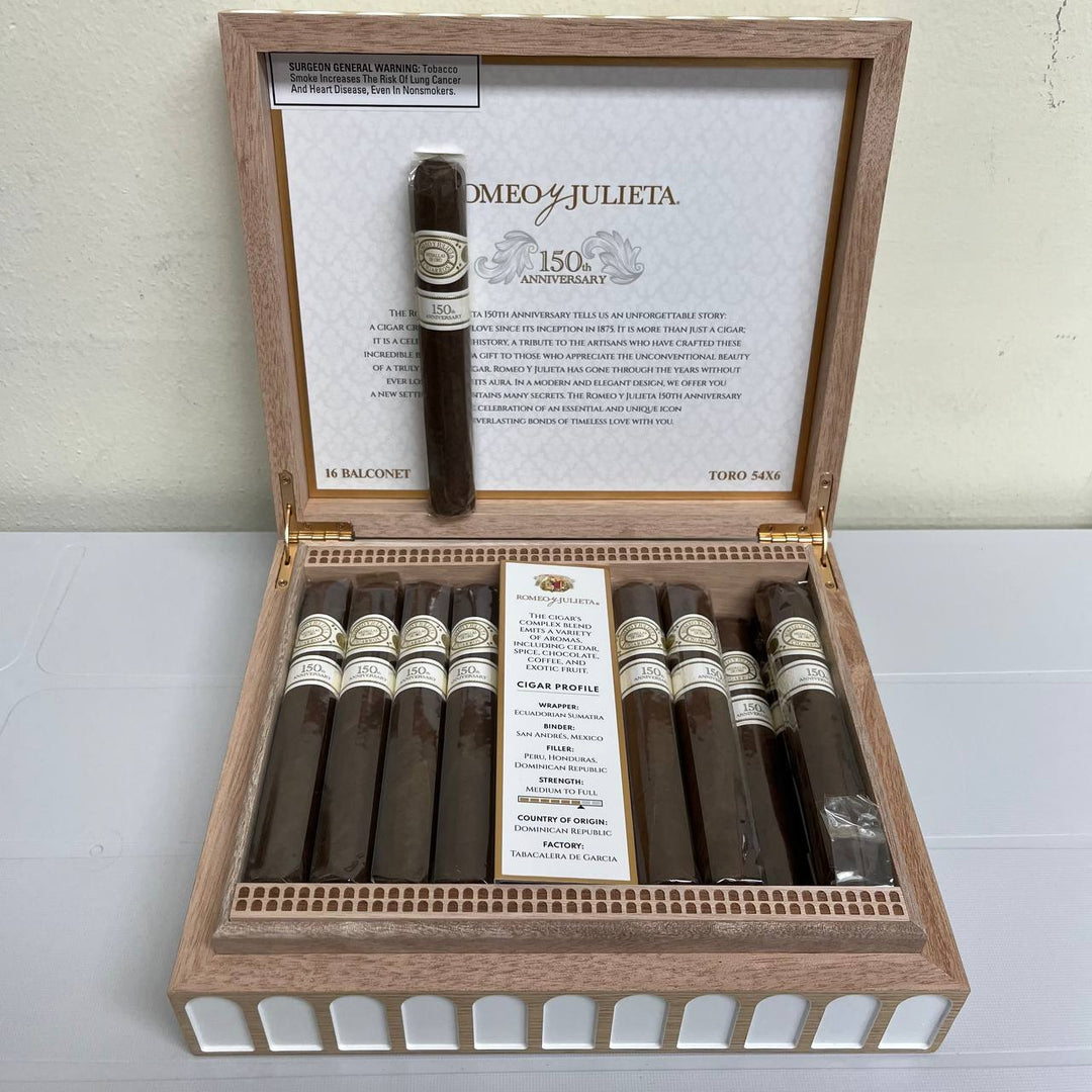 Romeo y Julieta 150th Anniversary Balconet