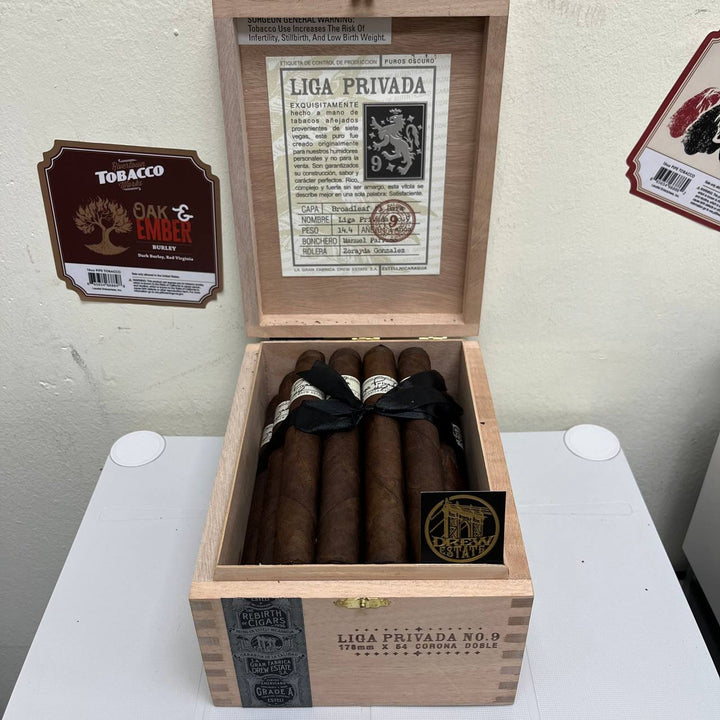 Liga Privada No. 9 Corona Doble