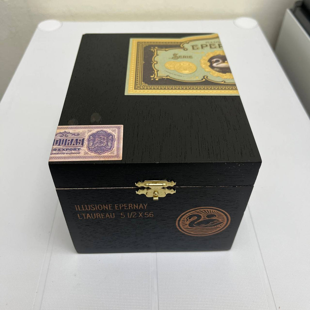 Illusione Epernay Tuonela Le Taureau