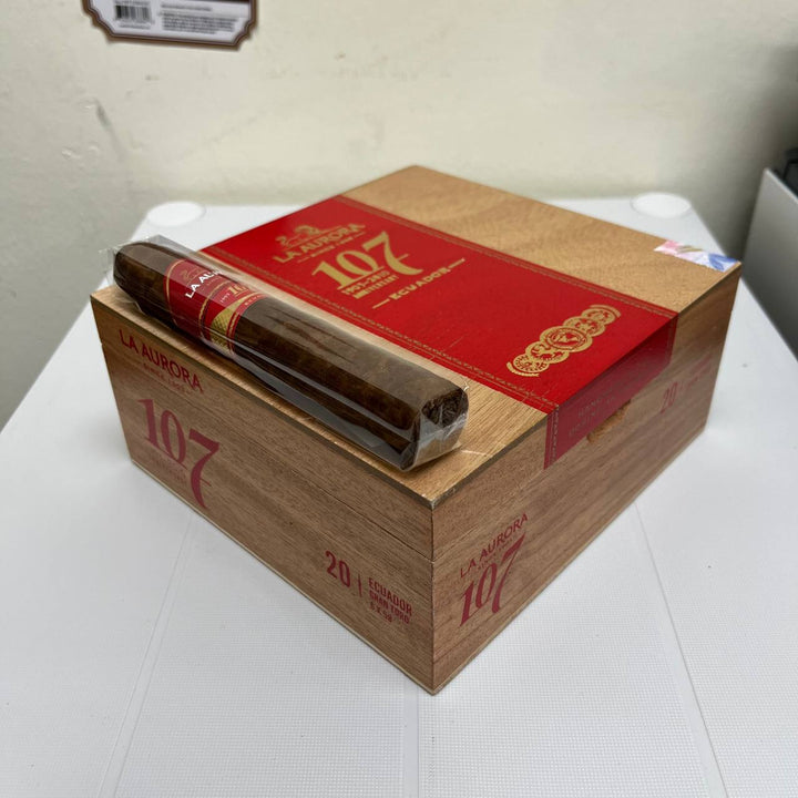 La Aurora 107 Ecuador Gran Toro