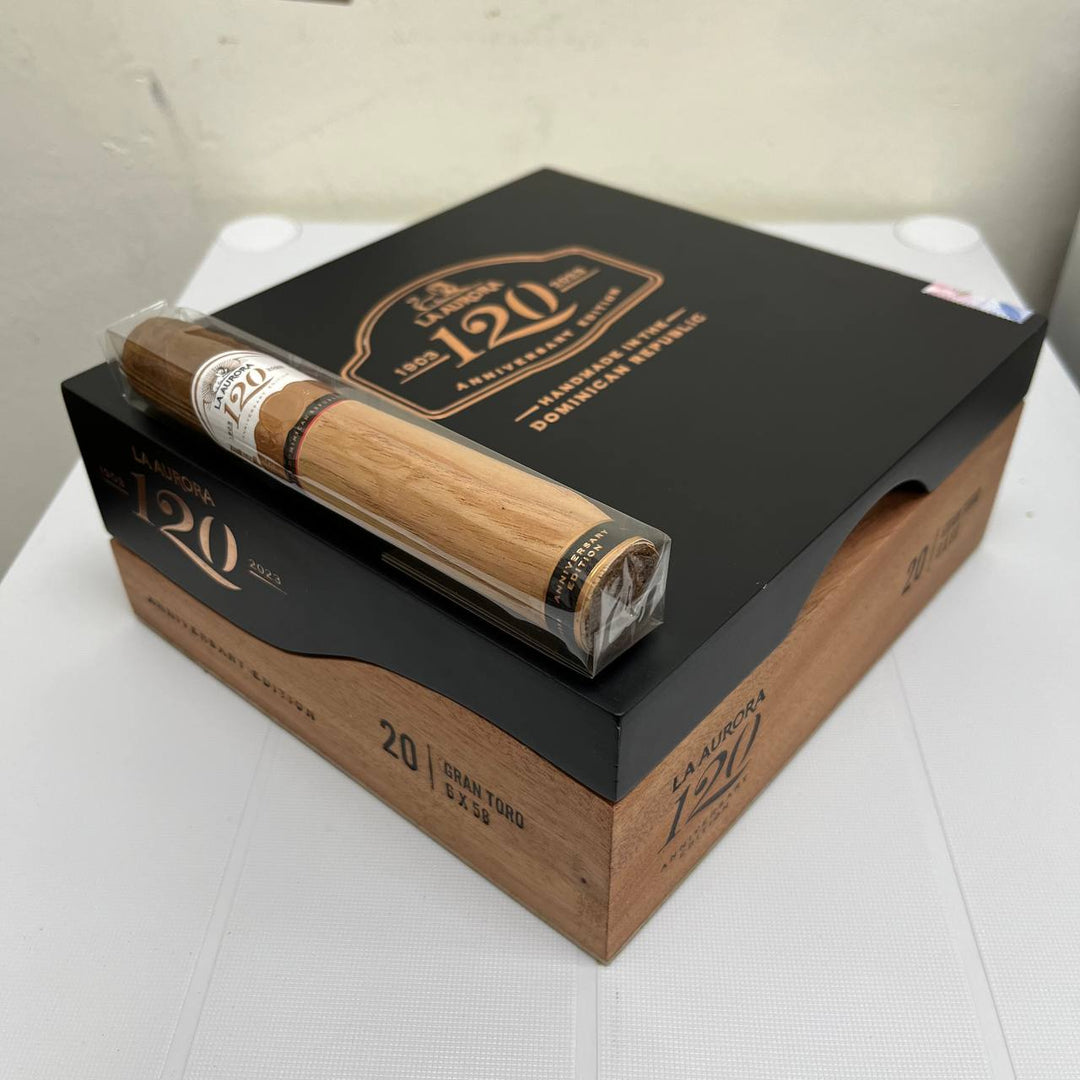 La Aurora 120th Anniversary Gran Toro