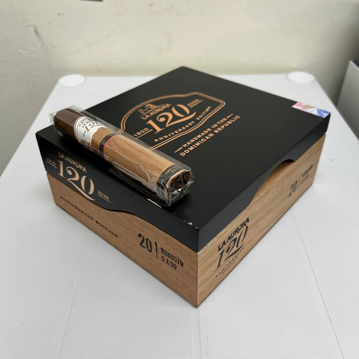 La Aurora 120th Anniversary Robusto