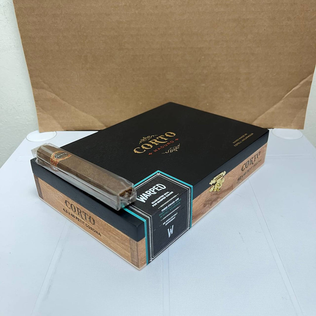 Warped Corto X46 Corona Maduro