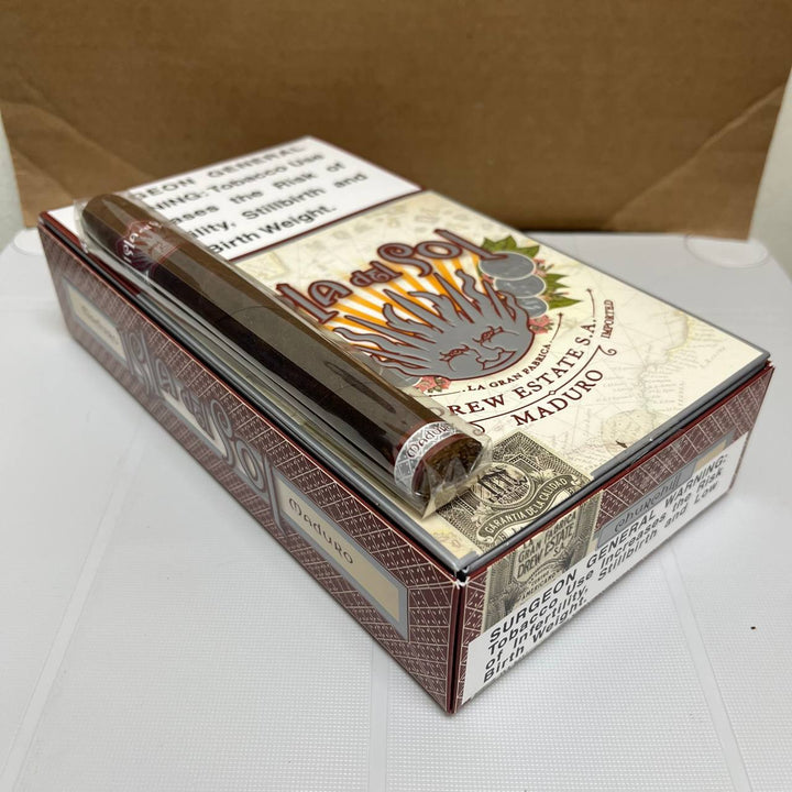 Isla Del Sol Maduro Churchill