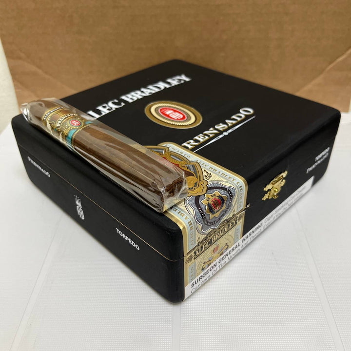 Alec Bradley Prensado Torpedo