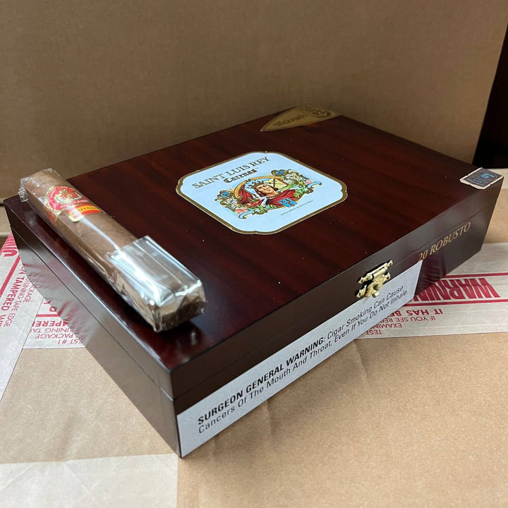 Saint Luis Rey Carenas Robusto