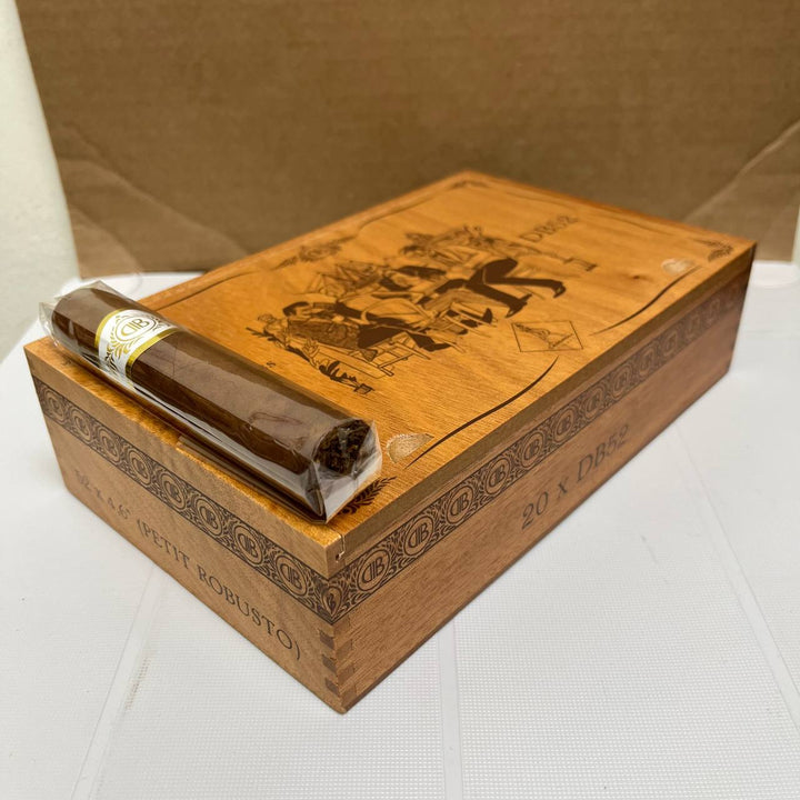 Casdagli D'Boiss DB52 Petit Robusto