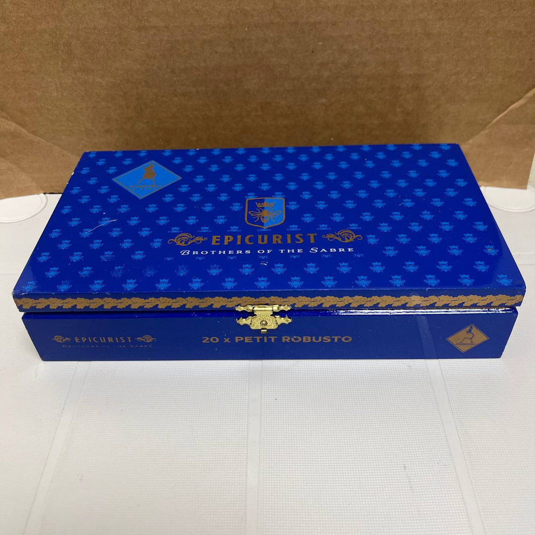 Casdagli Brothers of the Sabre Epicurist Petit Robusto