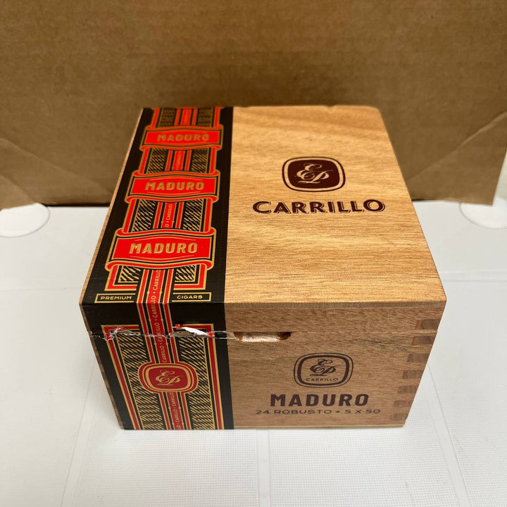 E.P. Carrillo Essence Maduro Robusto