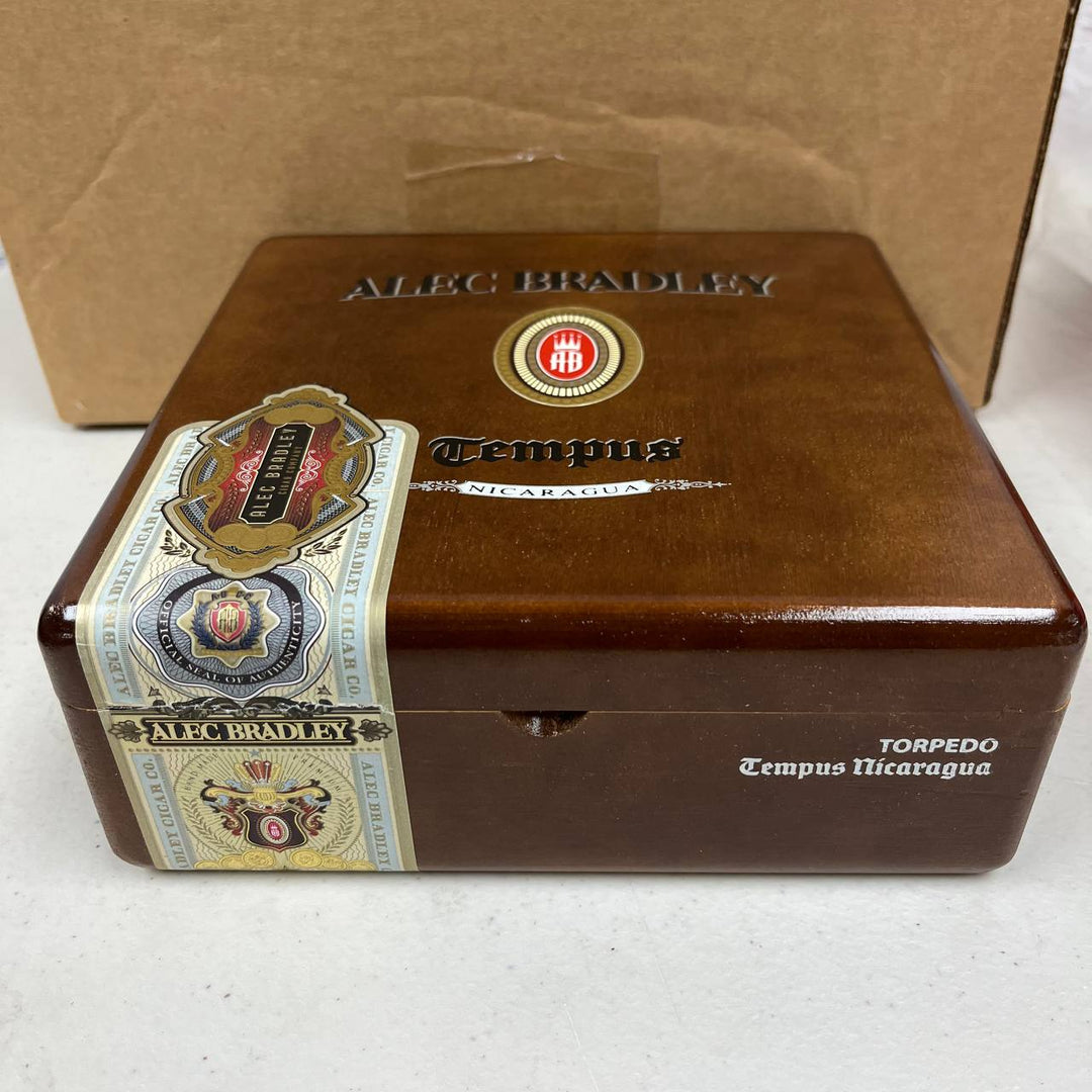 Alec Bradley Tempus Nicaragua Torpedo