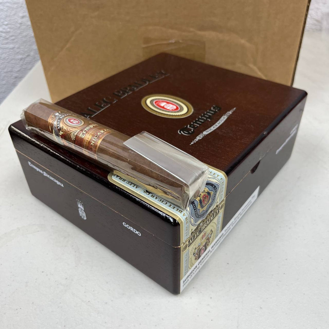 Alec Bradley Tempus Nicaragua Gordo