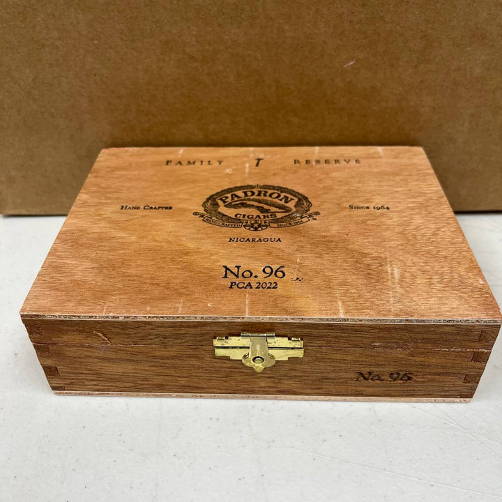 Padron Family Reserve No. 96 Natural