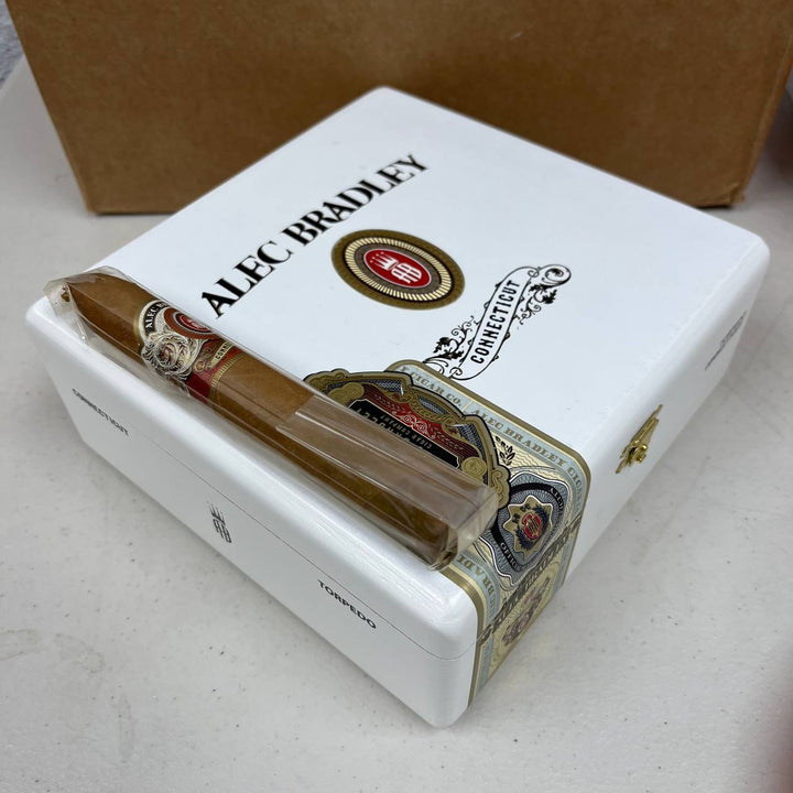 Alec Bradley Connecticut Torpedo