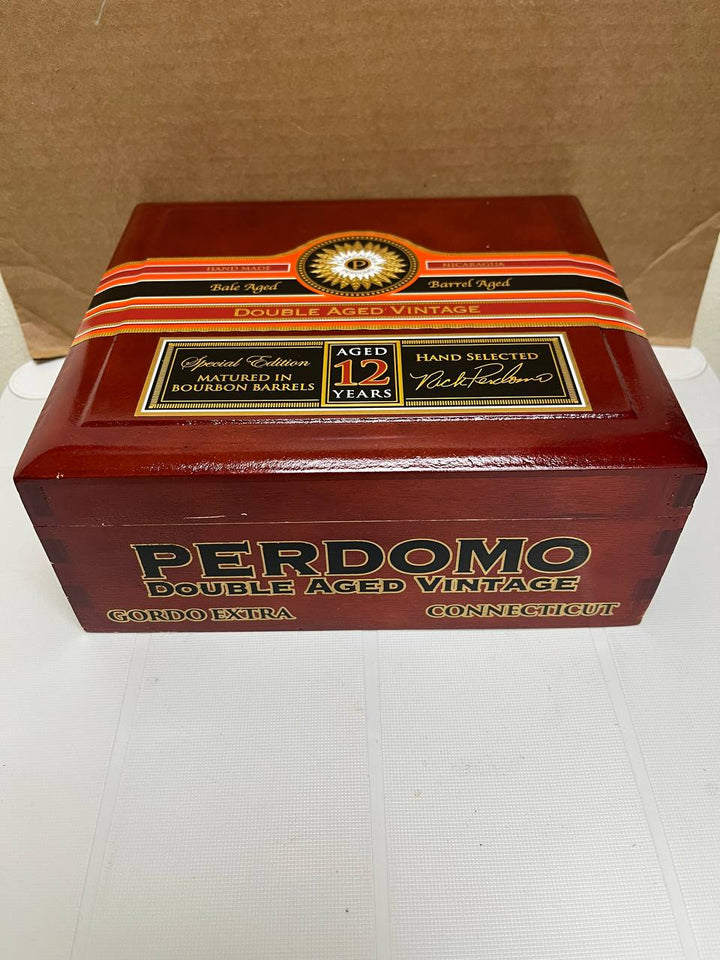 Perdomo Double Aged 12 Year Vintage Connecticut Gordo Extra