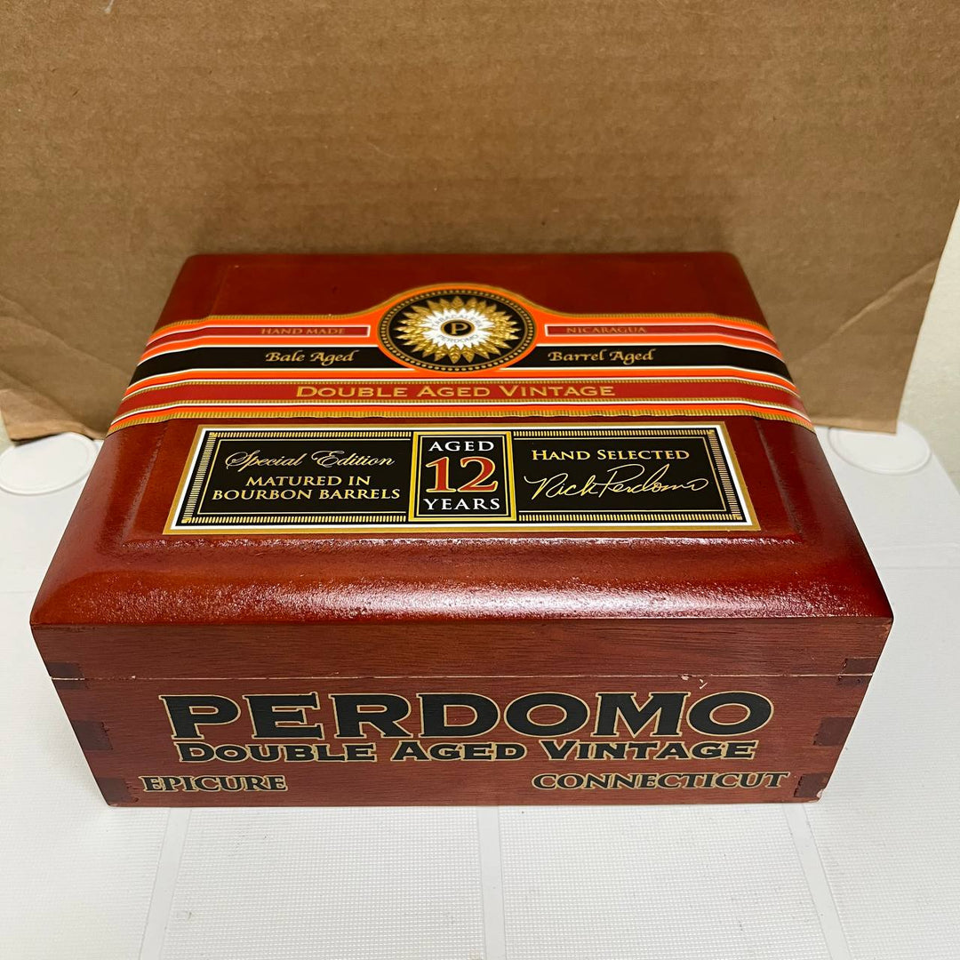Perdomo Double Aged 12 Year Vintage Connecticut Epicure Toro