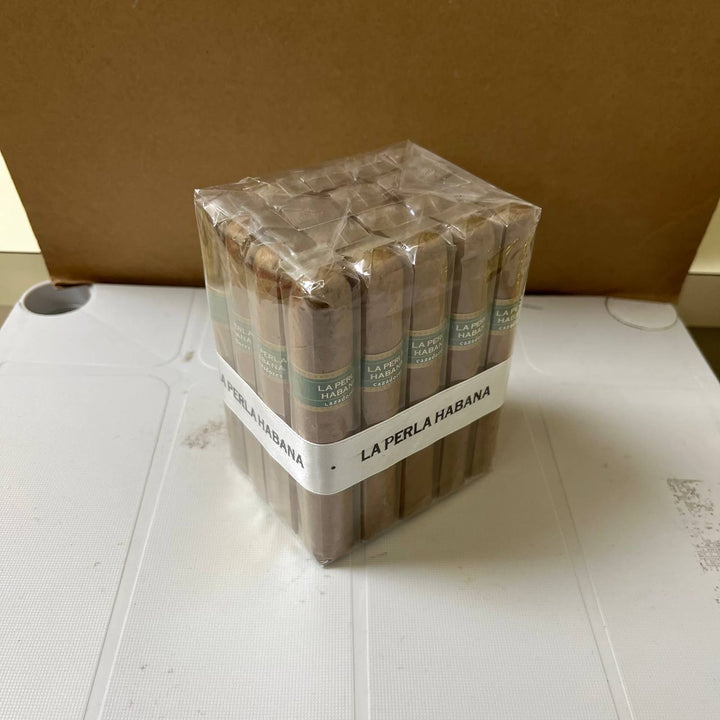La Perla Habana Cazadores Connecticut Robusto