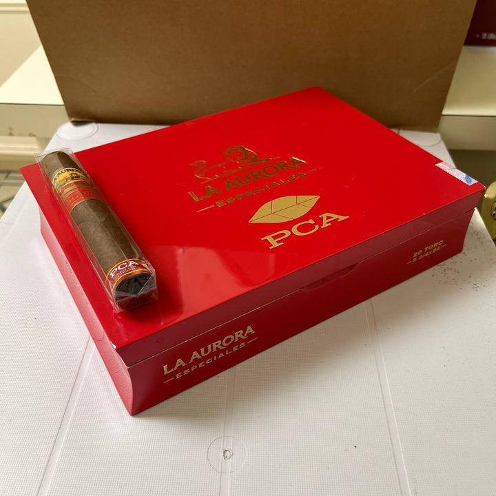 La Aurora Especiales PCA Toro
