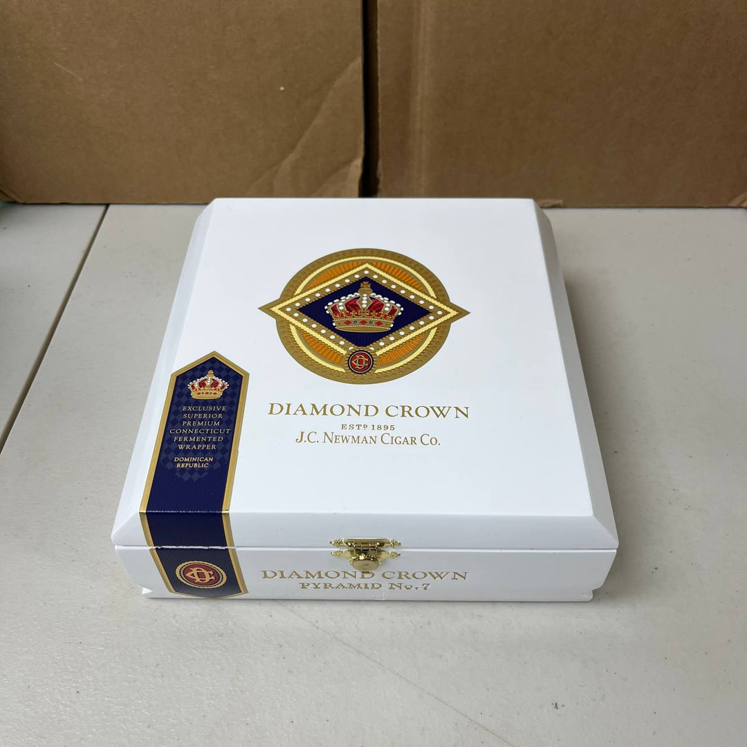 Diamond Crown #7 Pyramid