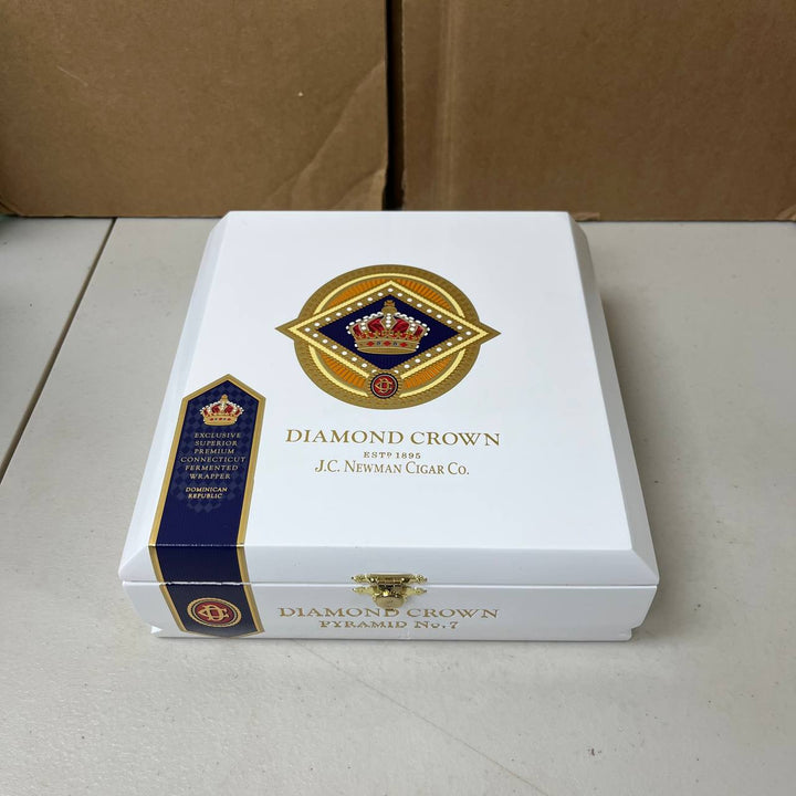 Diamond Crown #7 Pyramid