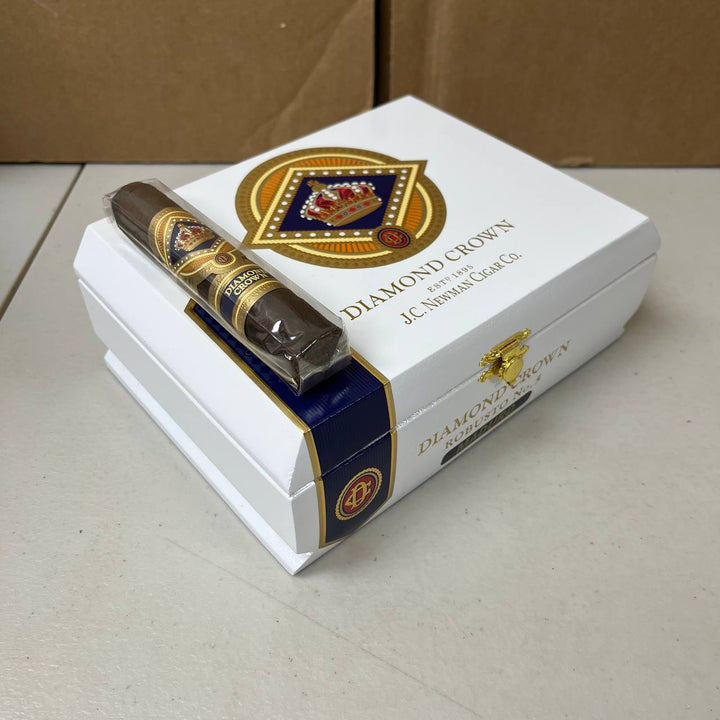 Diamond Crown Maduro #5 Robusto