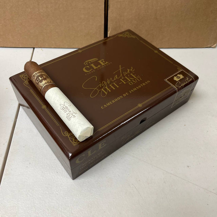 C.L.E. Signature Gordo