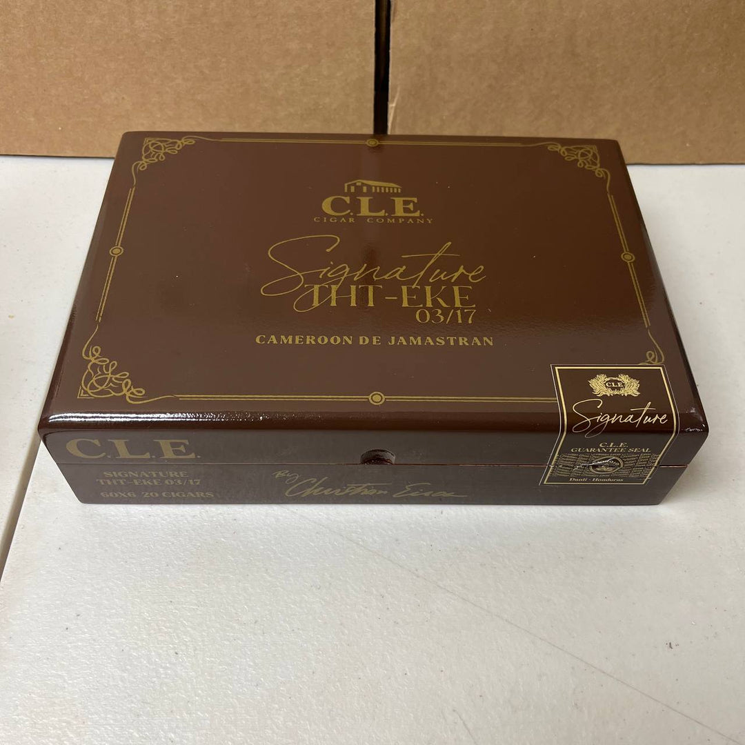 C.L.E. Signature Gordo