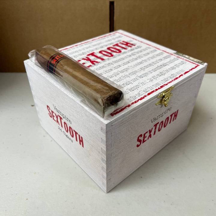 Tatuaje Sextooth Vampire