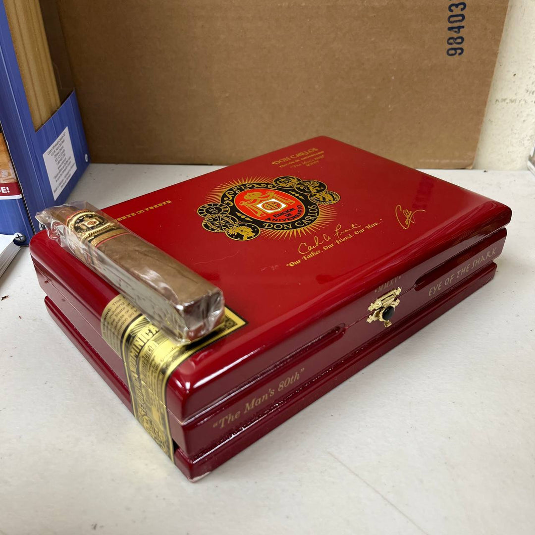 富恩特唐卡洛斯80周年款鲨鱼眼鱼雷