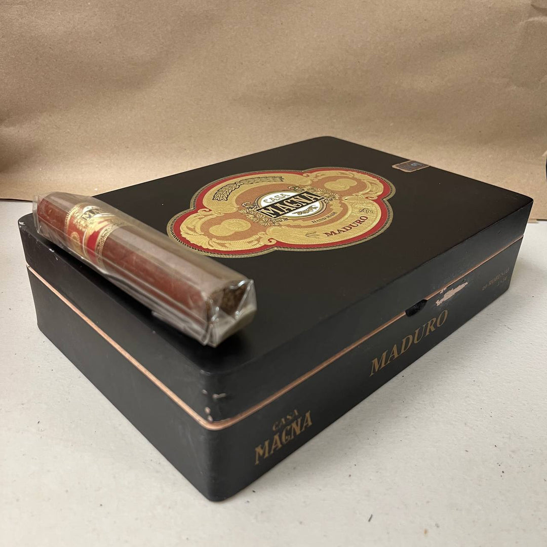 Casa Magna Maduro Robusto