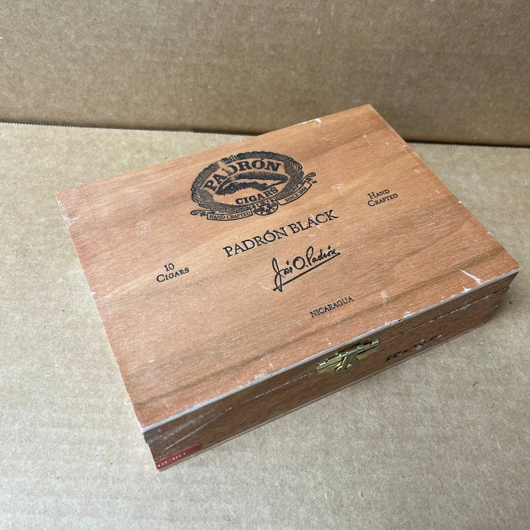 Padron Black 99 Maduro