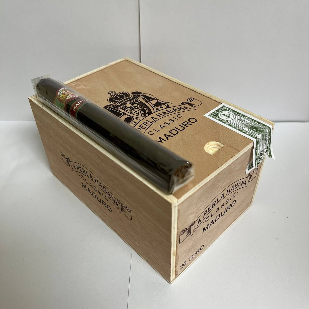 La Perla Habana Classic Maduro Toro