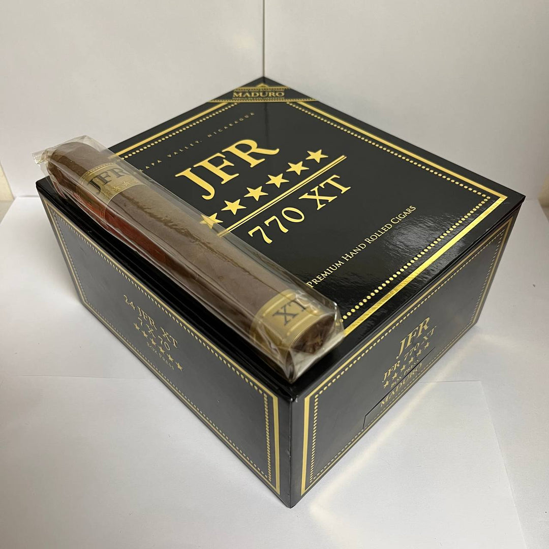 JFR XT Maduro Box press 770