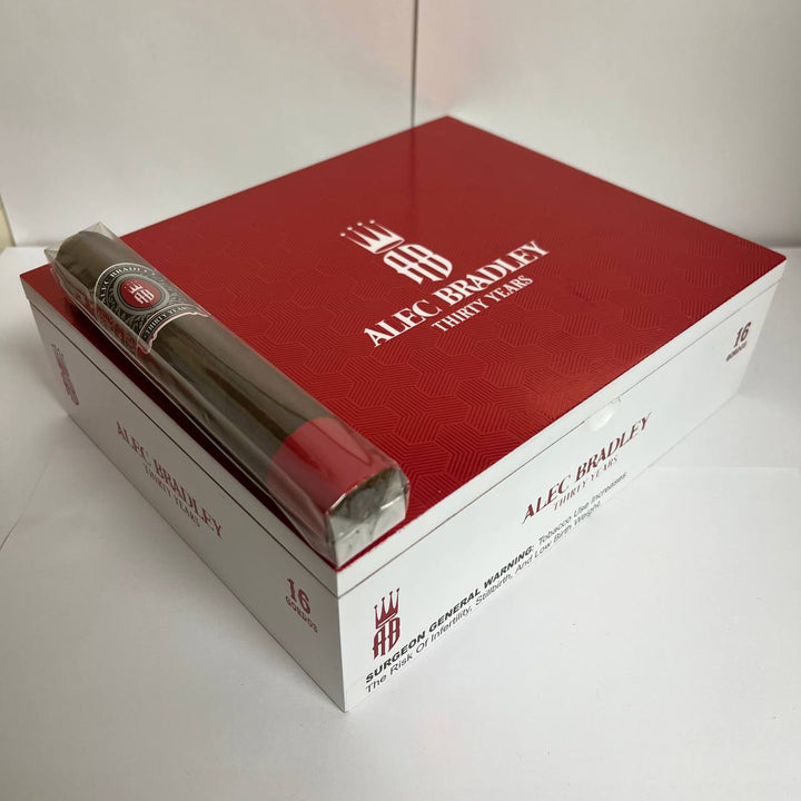 Alec Bradley 30 Years Gordo