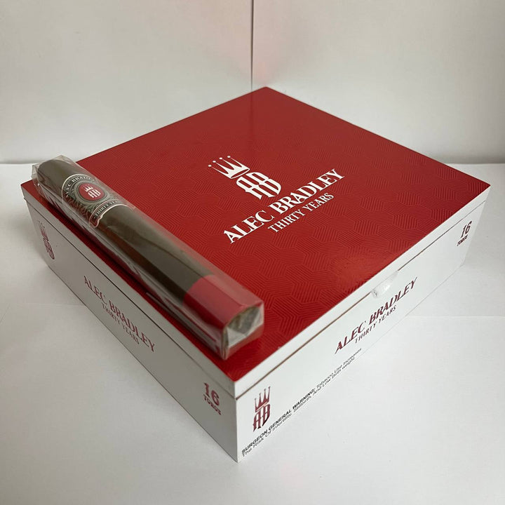 Alec Bradley 30 Years Toro