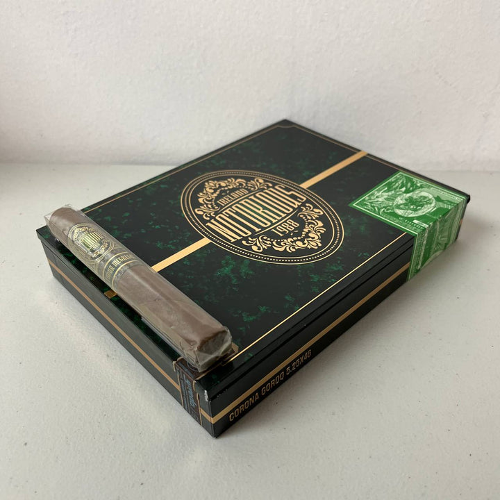 Notorious Cigars Corona Gordo
