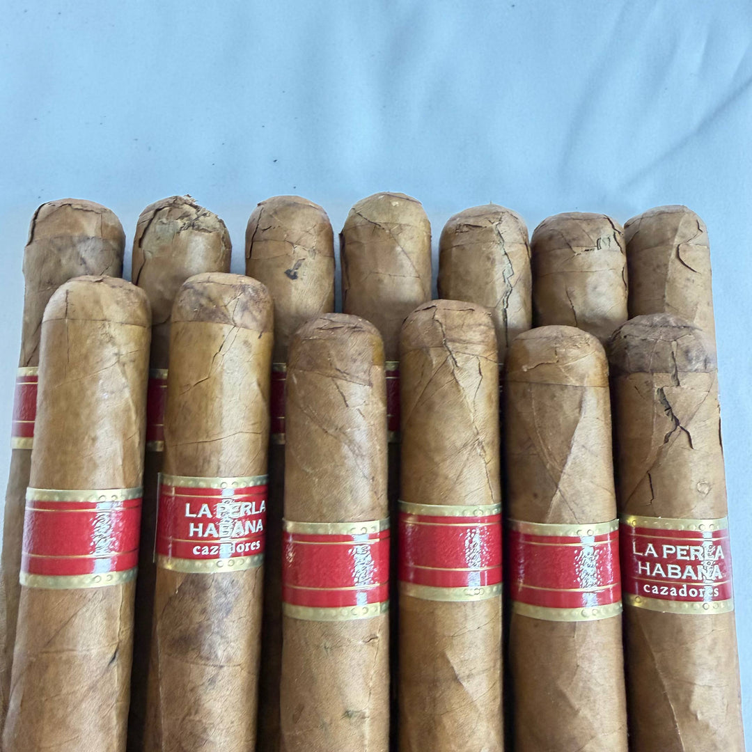 La Perla Habana Cazadores Toro -Damaged-