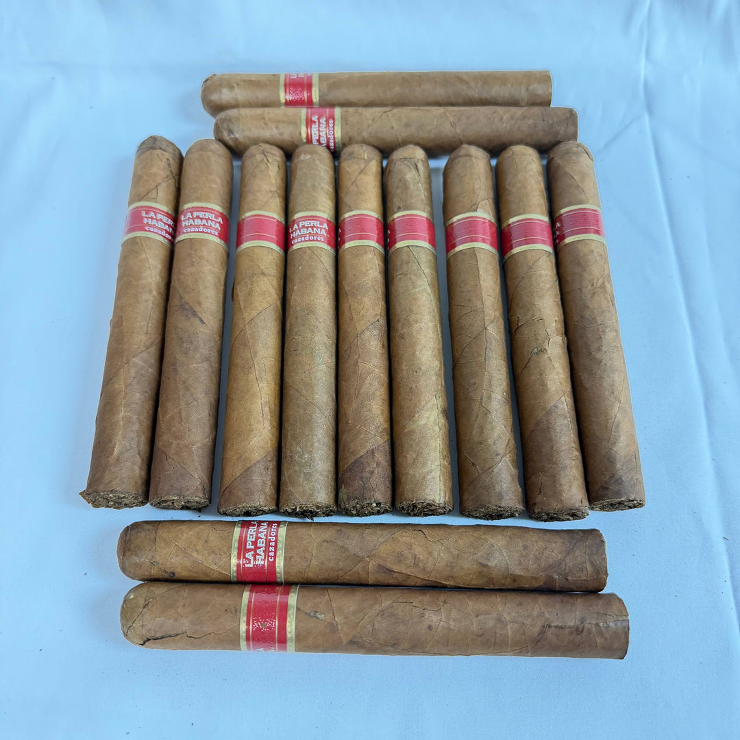 La Perla Habana Cazadores Toro -Damaged-