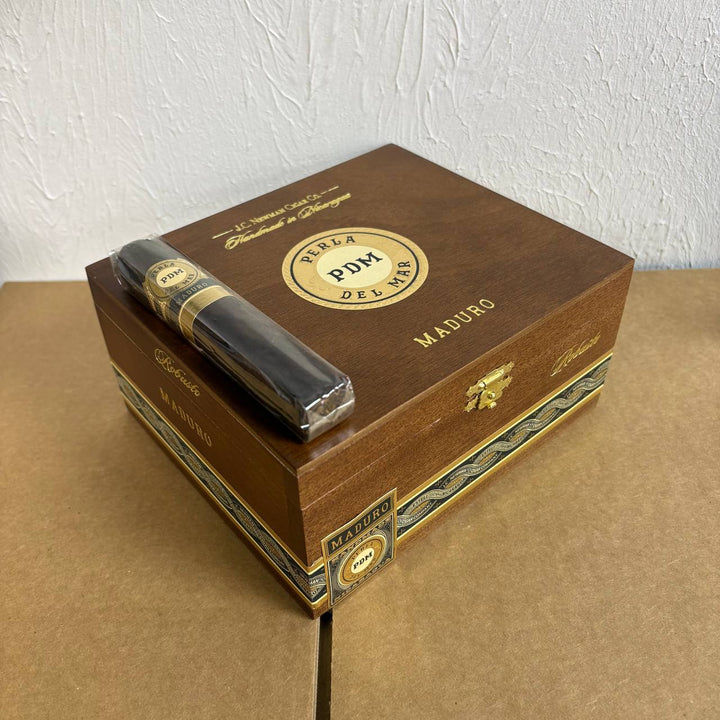 Perla del Mar Maduro Robusto