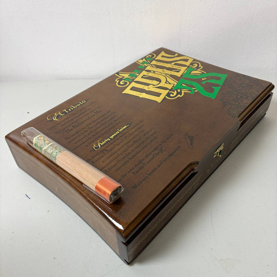 Fuente Fuente Opus X 25th Anniversary Tributo Churchill