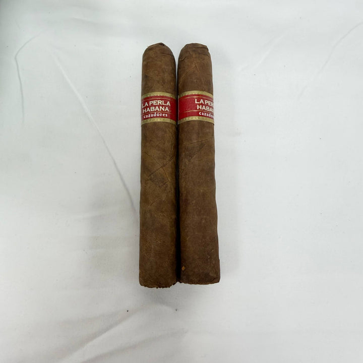 La Perla Habana Cazadores Robusto -Damaged-