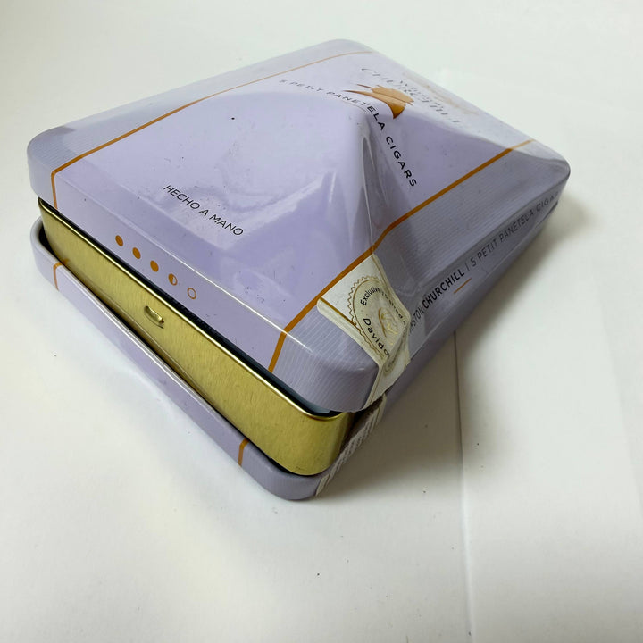 Davidoff Winston Churchill Petit Panetela -Damaged-
