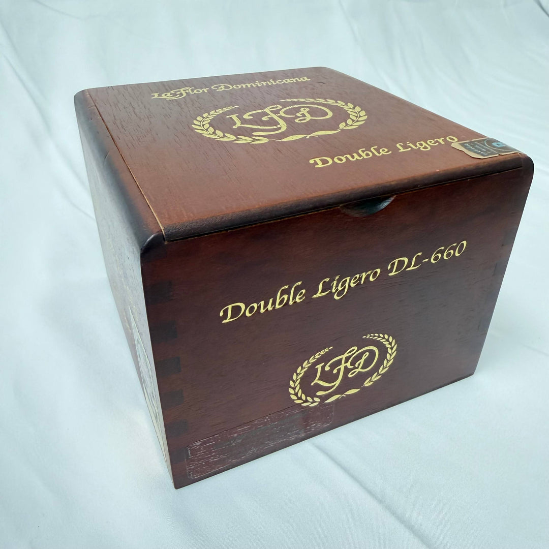 La Flor Dominicana Double Ligero Natural DL-660
