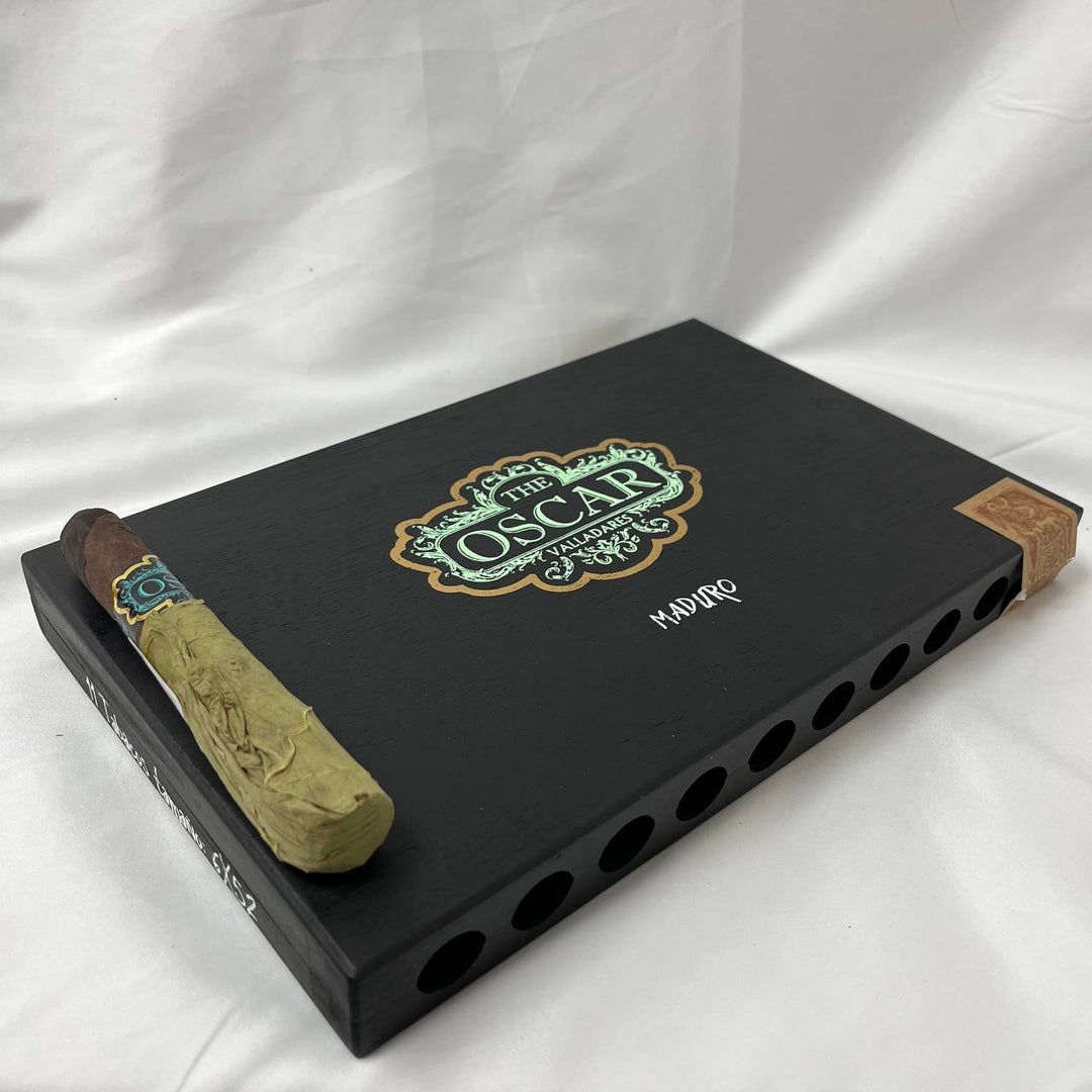 Oscar Valladares The Oscar Maduro Toro