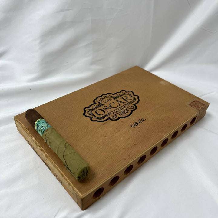 Oscar Valladares The Oscar Habano Toro