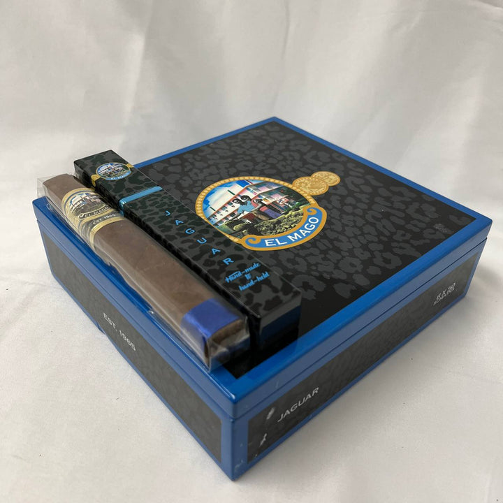 El Mago Jaguar Box-Pressed Toro Tubo