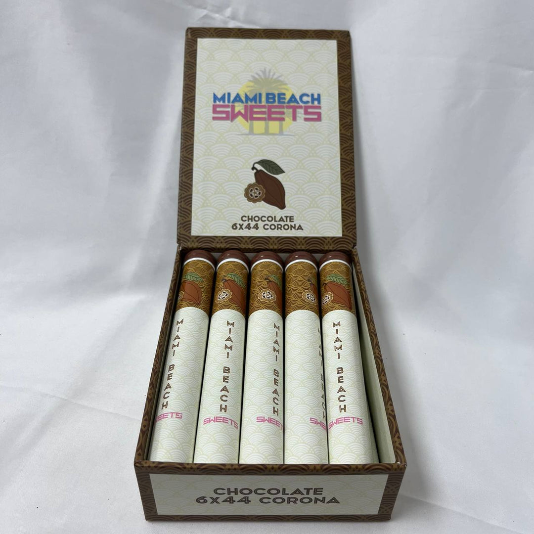 Miami Beach Sweets Chocolate Corona Tubo