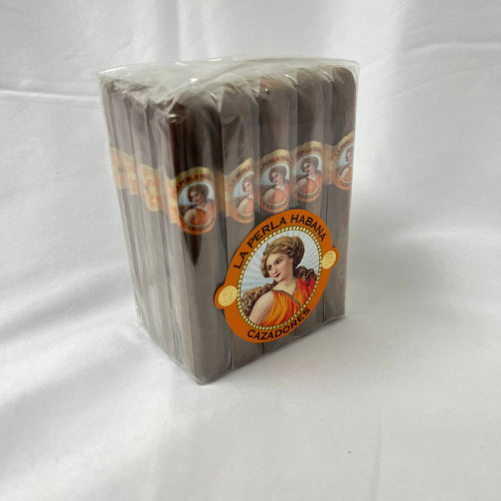 La Perla Habana Cazadores Robusto