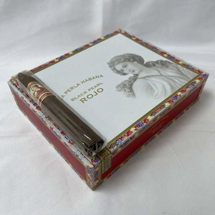 La Perla Habana Black Pearl Rojo Belicoso